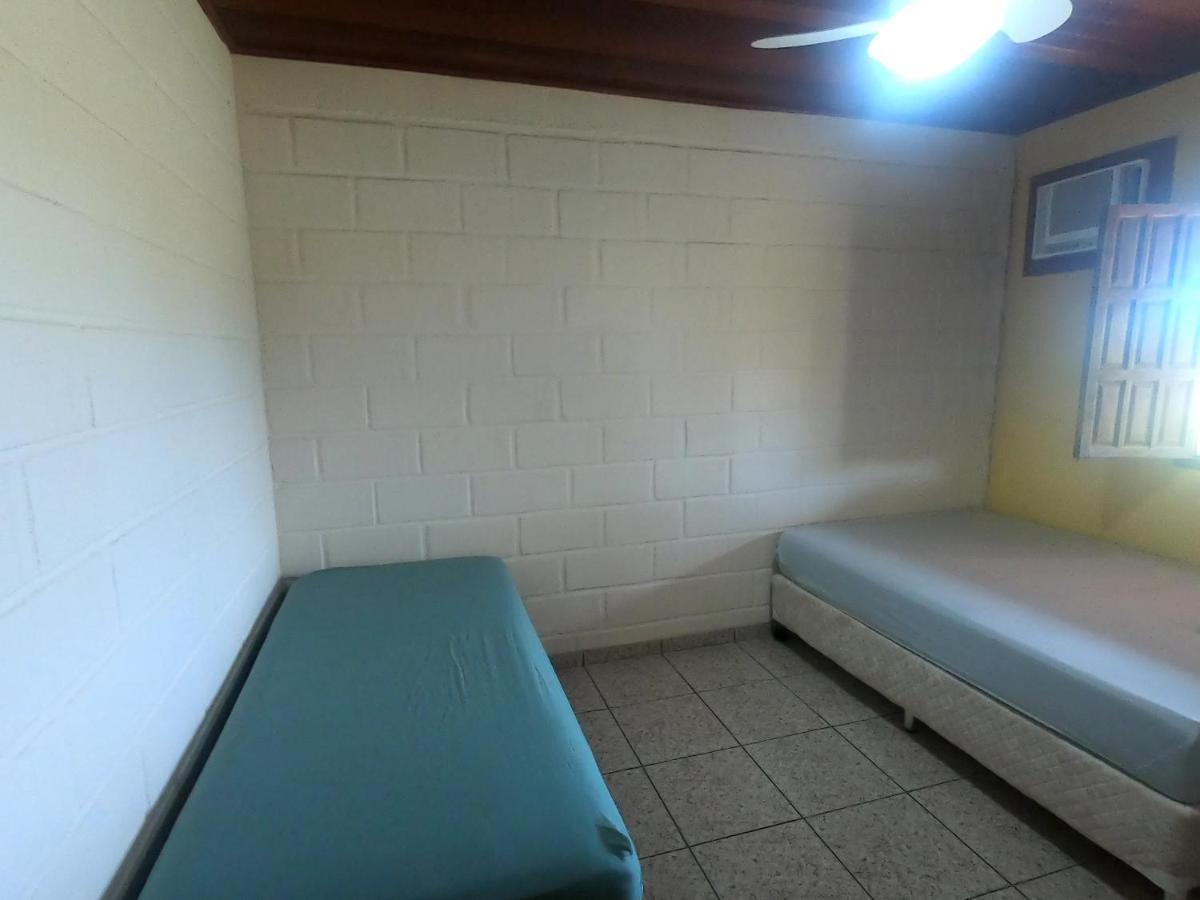 圣马特乌斯Casa Amarela Beira Rio Guriri别墅 外观 照片
